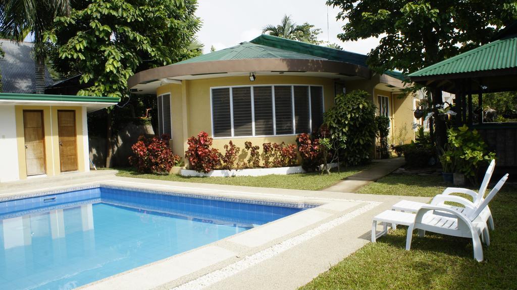 Bed and Breakfast La Belle Pension House Puerto Princesa Exterior foto